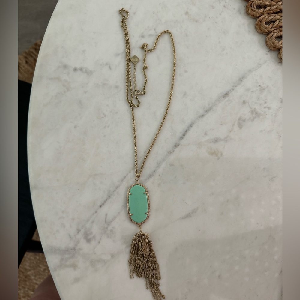 Kendra Scott Necklace